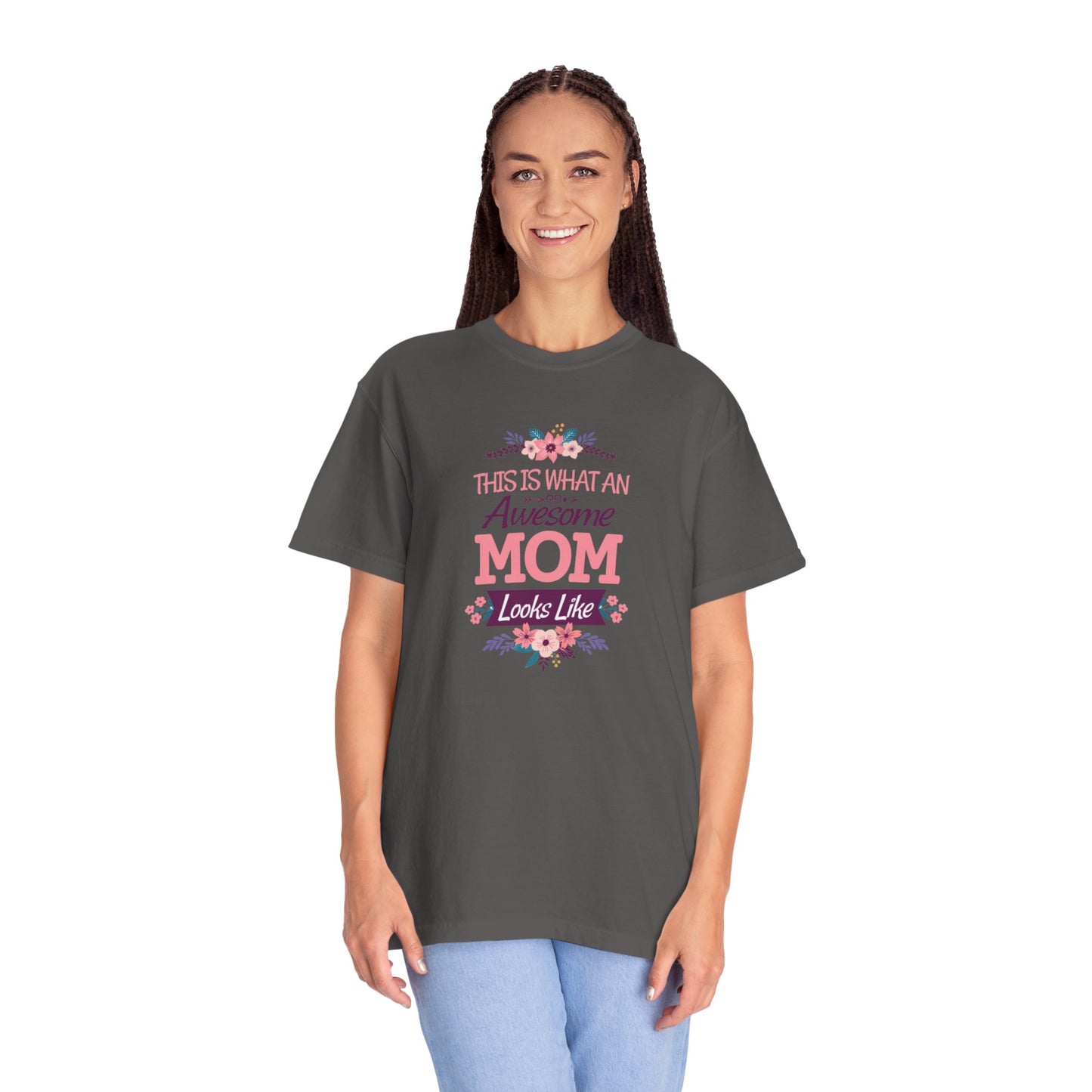 Awesome Mom. Women's T-Shirt