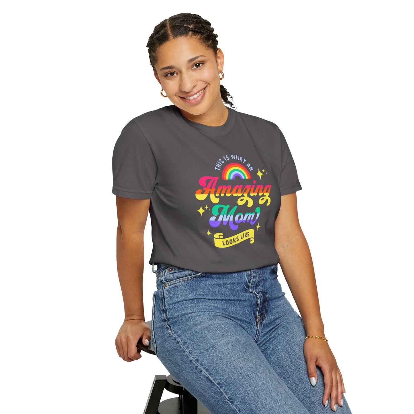 Amazing Mom. Women's T-Shirt