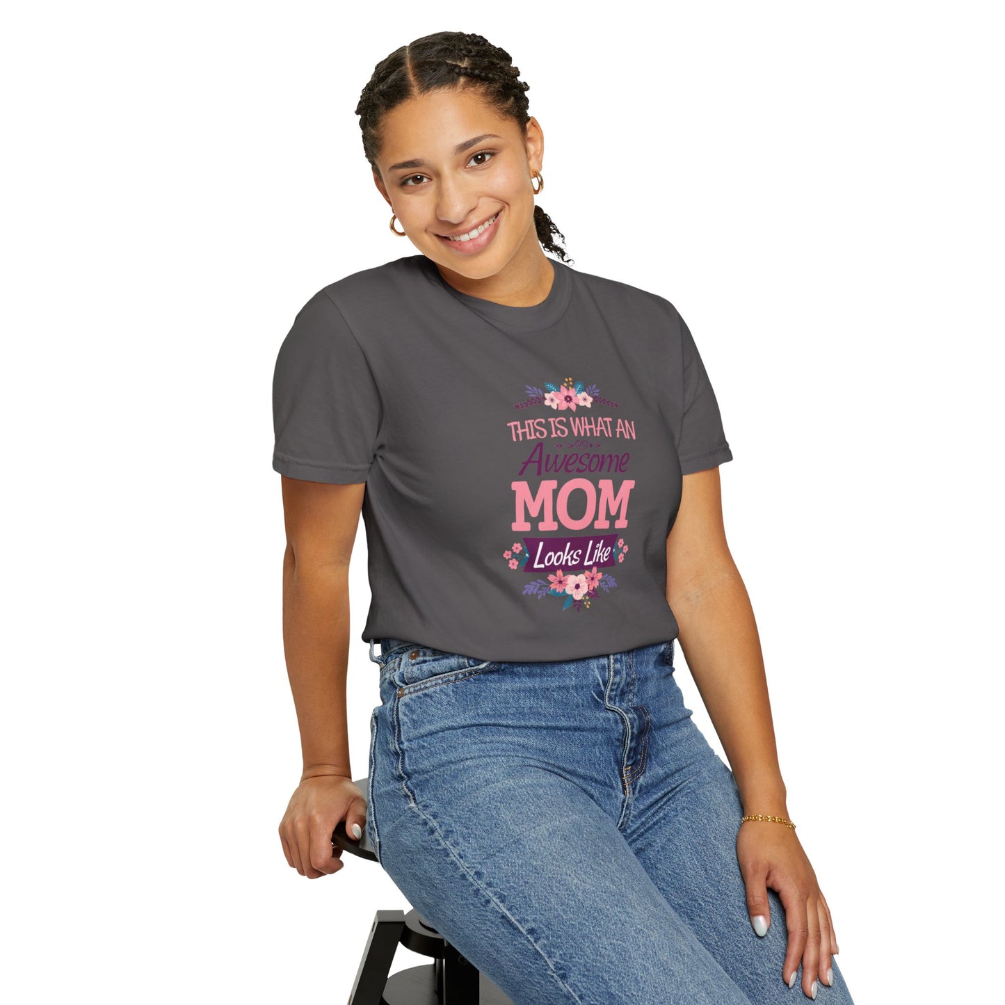 Awesome Mom. Women's T-Shirt