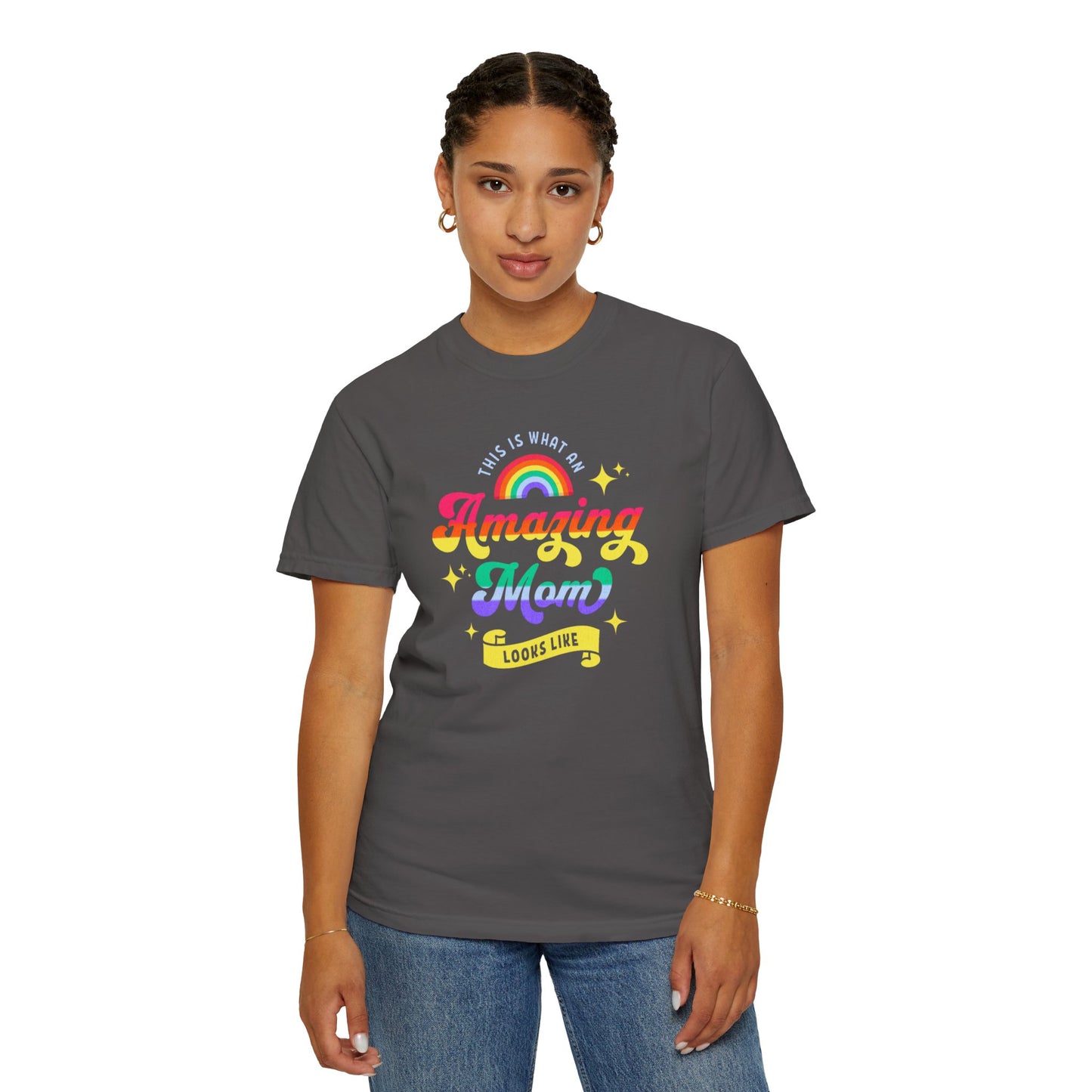 Amazing Mom. Women's T-Shirt