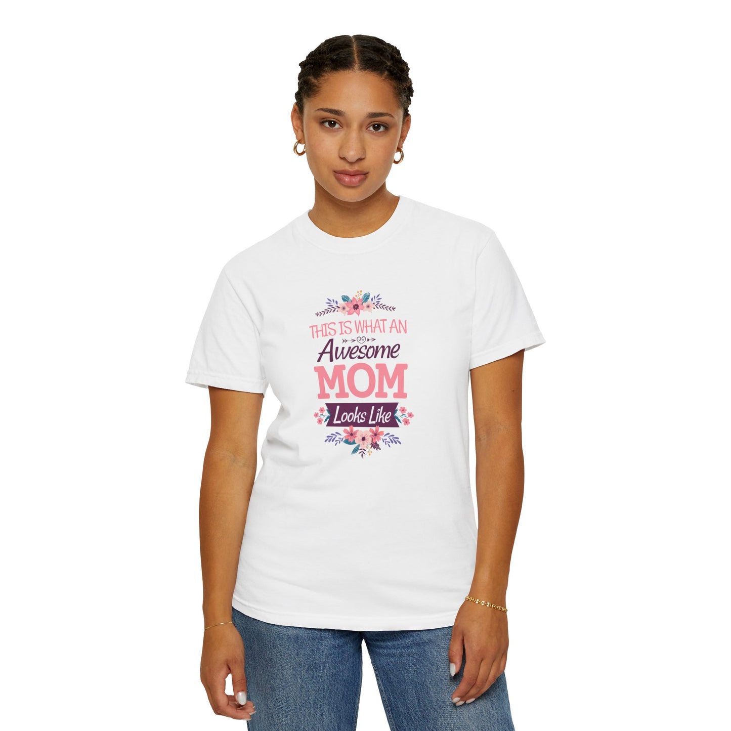 Awesome Mom. Women's T-Shirt