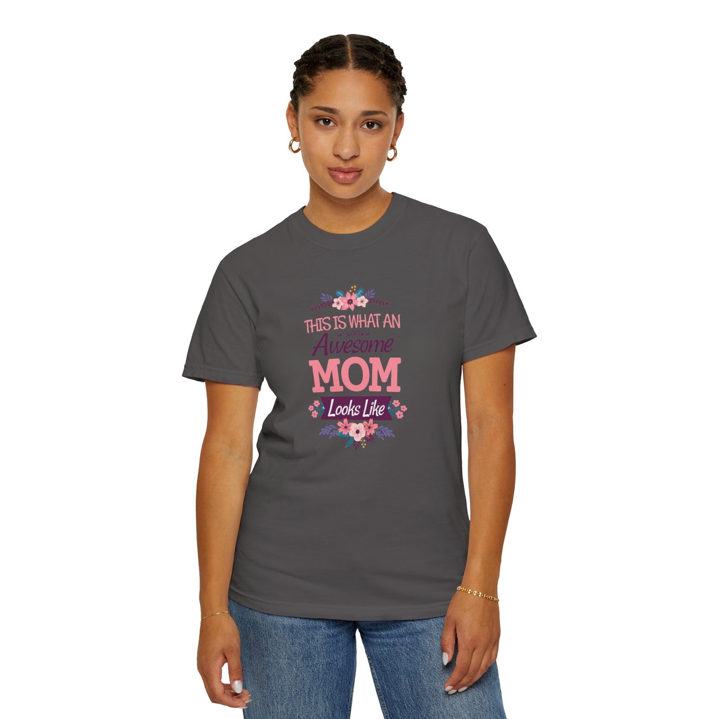 Awesome Mom. Women's T-Shirt